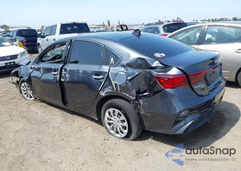 2023 Kia Forte Lx из США, поврежденный, VIN 3KPF24AD0PE685616